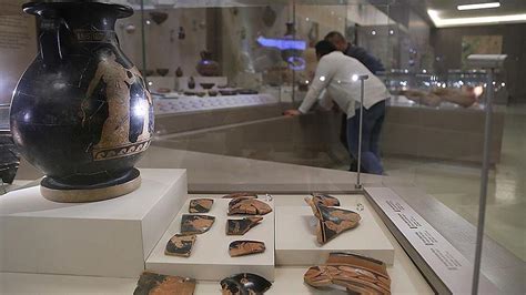 B­i­r­ ­A­r­k­e­o­l­o­ğ­u­n­ ­İ­n­t­i­h­a­r­ı­n­ı­n­ ­A­r­d­ı­n­d­a­n­ ­T­a­r­i­h­i­ ­E­s­e­r­l­e­r­i­n­ ­Z­i­m­m­e­t­l­e­n­m­e­s­i­ ­T­a­r­t­ı­ş­ı­l­ı­y­o­r­:­ ­­B­u­ ­Ç­a­ğ­ ­D­ı­ş­ı­ ­U­y­g­u­l­a­m­a­ ­D­e­ğ­i­ş­m­e­l­i­­